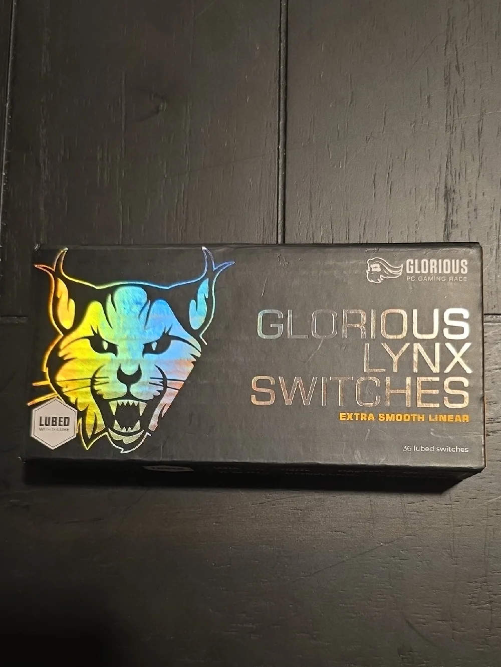 Glorious Lynx Switches - Black Holographic Box